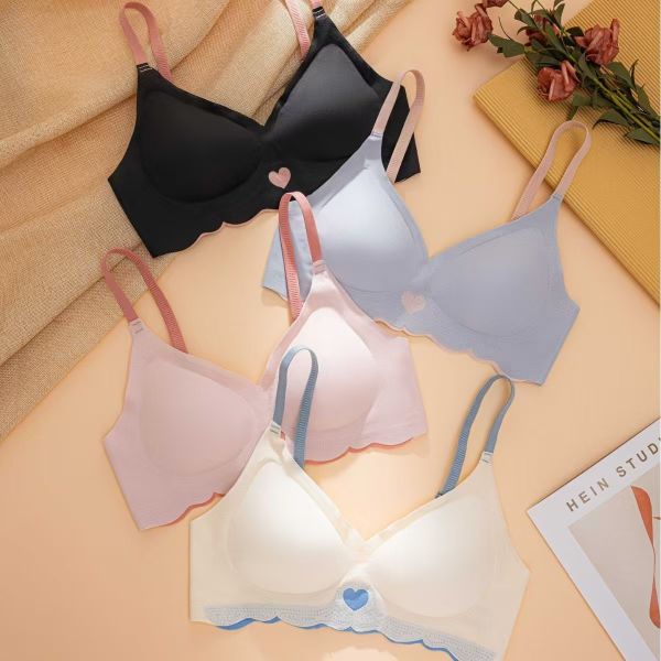 Women Small Breast Bra Ladies Factory Direct Sell Underwear Seamless Ice Silk Women Bra
