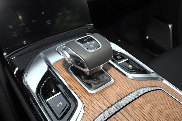 Em estoque Hongqi E-Hs9 Novo ou Usado Carro elétrico chinês Novo com motor 4WD 6 lugares 690km Hongqi E-Hs9