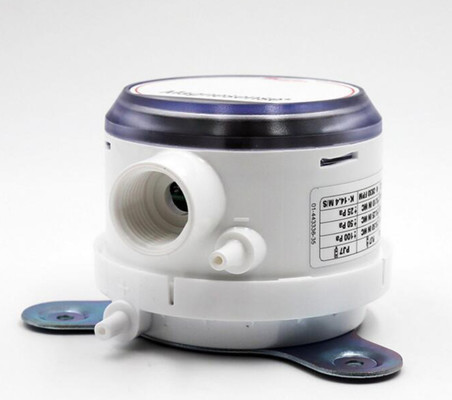 Dwyer MS Series Magnesense Differential Pressure Transmitter