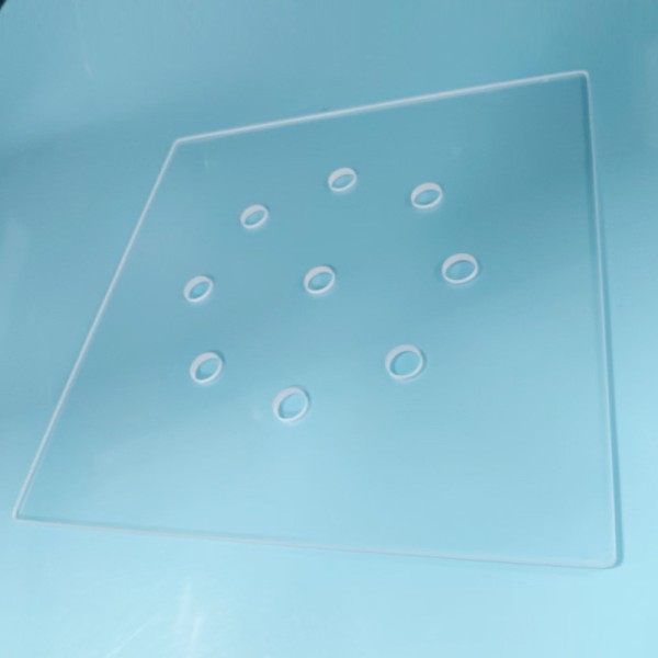 Borosilicate 9 Hole Spot Quartz Glass Plate Standard Size For Lab Chemical Reaction Analysis