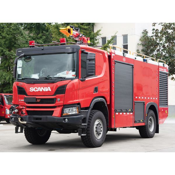 4x4 ARFF Rapid Intervention Fire Fighting Truck ARFF Airport Rescue Vehicle China Factory with Good Price