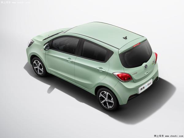 5 Door 5 Seats Smart Mini Electric Car Hatchback Changan Benben E-Star