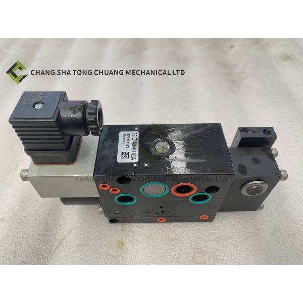 La couche de soupape multiple du chariot de pompe à béton cadre 32O 40/40/EA2-G24 1010302607