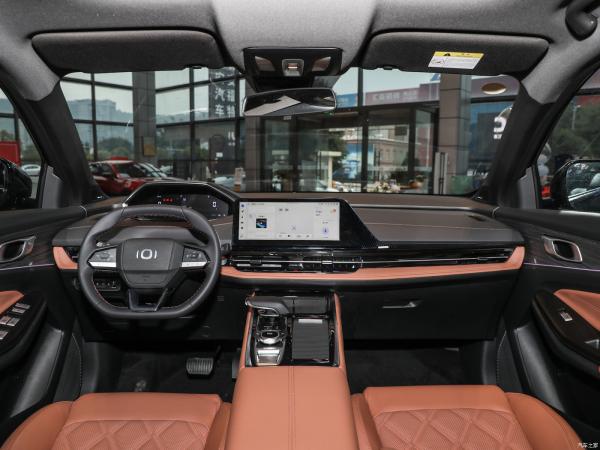 Changan Qiyuan Q05 Electric Car SUV with Plug-in Hybrid Fuel Type Left Steering
