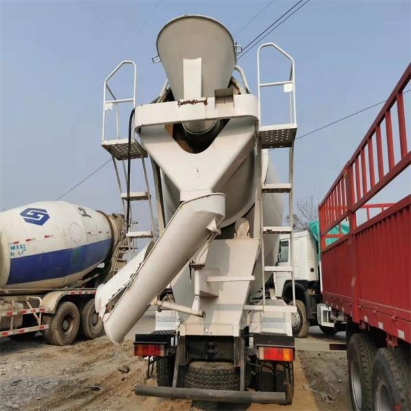 Camion à béton à béton Shacman F3000 d'occasion avec vitesse de mélange de tambour de 20 r/min