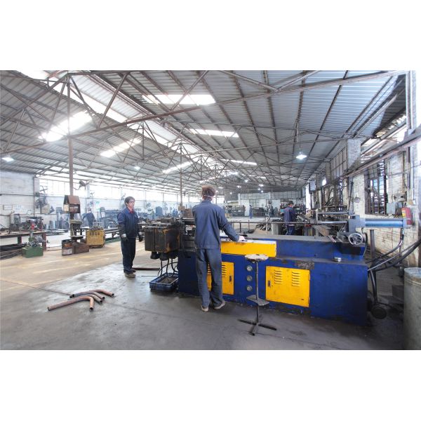 Металлические столы для пикника на открытом воздухе