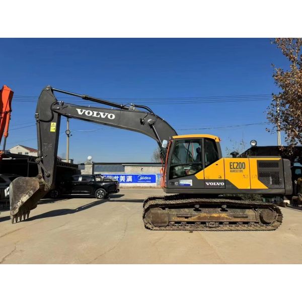 20Ton Used Volvo Excavators Volvo Ec200 Machine 0.85M3 Bucket Capacity