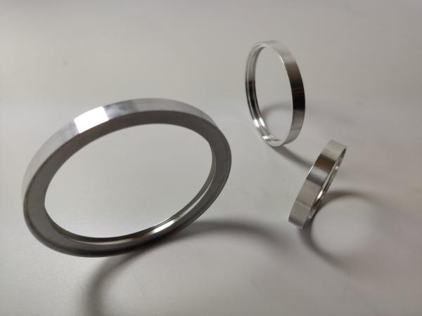 Custom Vacuum Flange Fittings ISO Perfluoroelastomer O'Ring  Oem Service