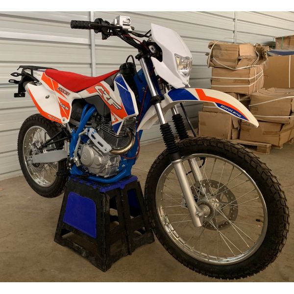 150cc Street Legal Dual Sport Bikes Alloy Rim Mechanical Speedometer