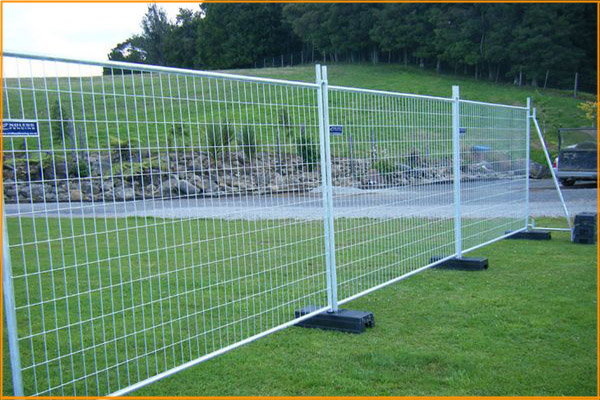 UK standard 38mm vertical tube and horizontal tube 25mm temp construction fence panels 2045mm*3450mm rental fence panels