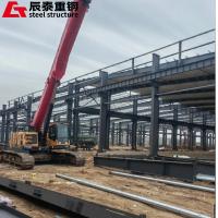 Taller de estructura de acero con material metálico galvanizado para protección ambiental