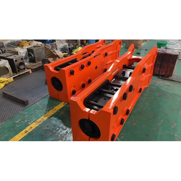 Top Type Excavator Hydraulic Breaker 155mm SB121 Hydraulic Hammer For Excavators