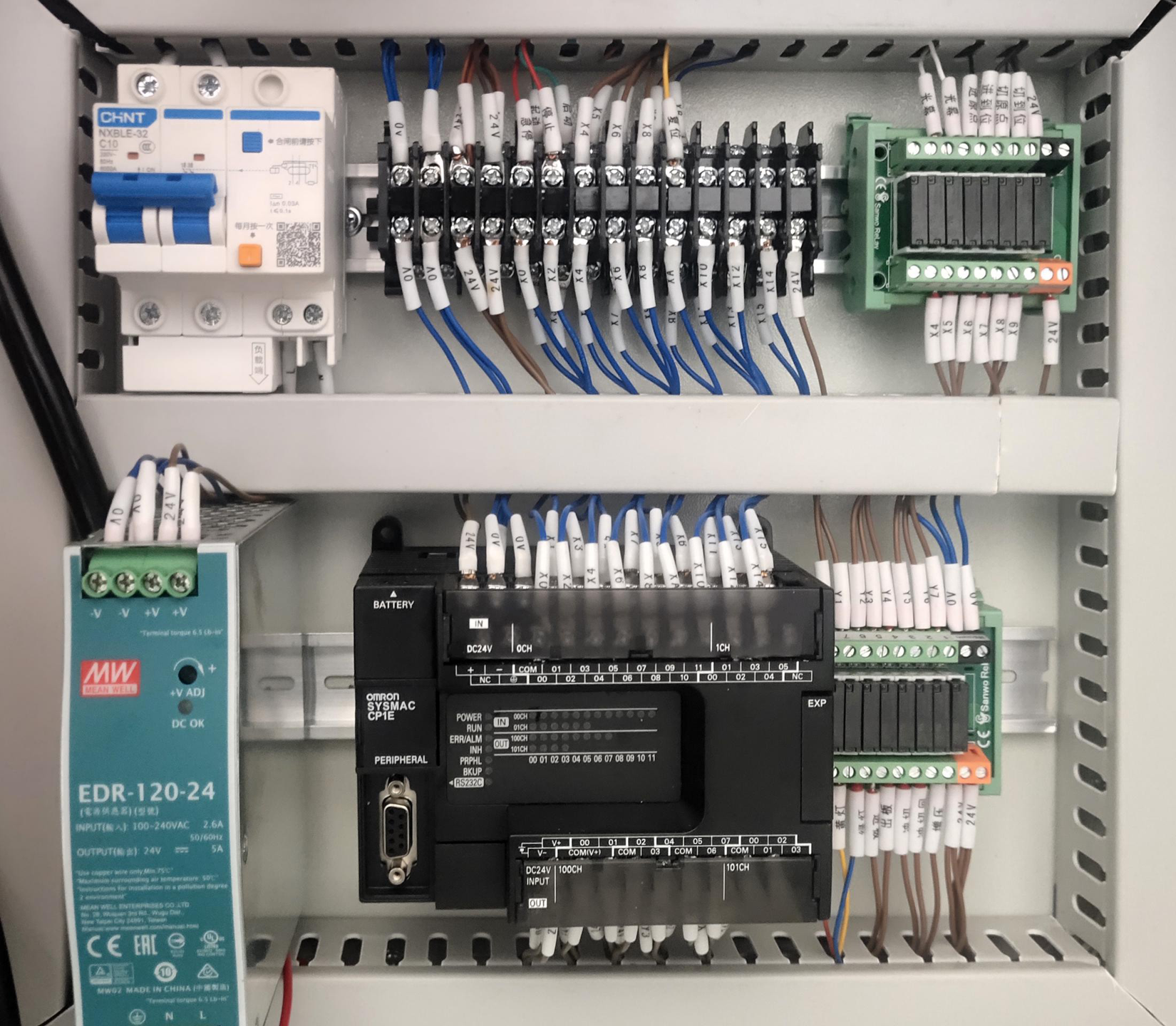 Машина PCB 0.6MP пробивая