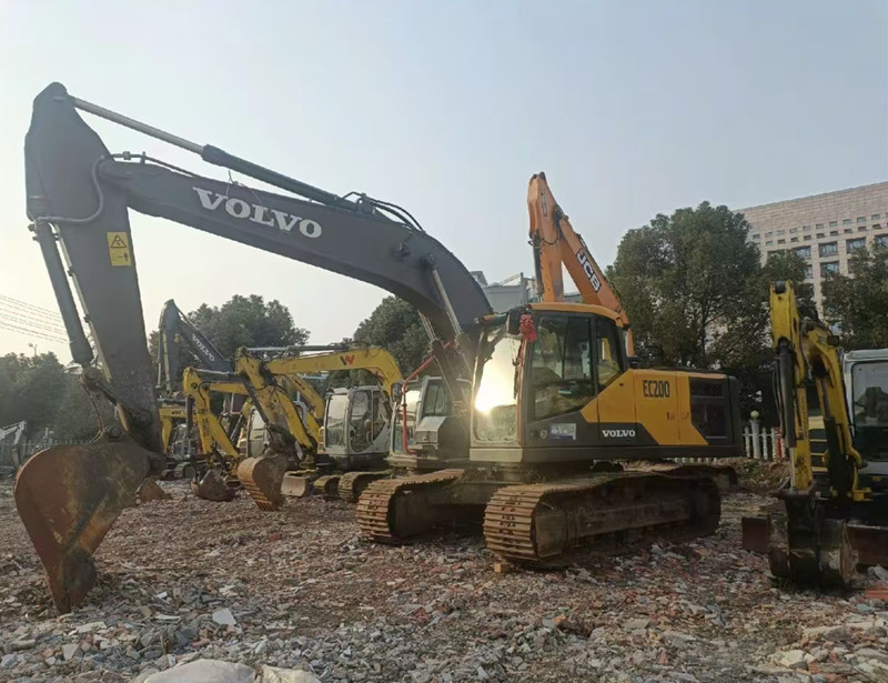 Подержанный Volvo EC200D Ming Digger Crawler Excavator Подержанный 20тонный экскаватор