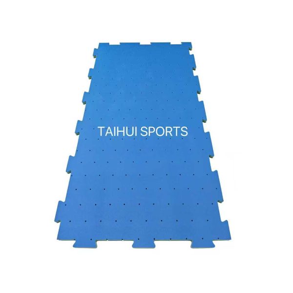 PE Foam Playground Interlocking Shock Pad with 1-3m HIC/CFH for Protection from Injury 30mm -50mm Thickness under Artificial Turf