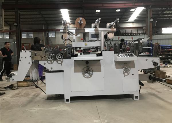 Flatten Type Label Die Cutting Machine Servo System Control 3000mm*1300mm*1400mm Size