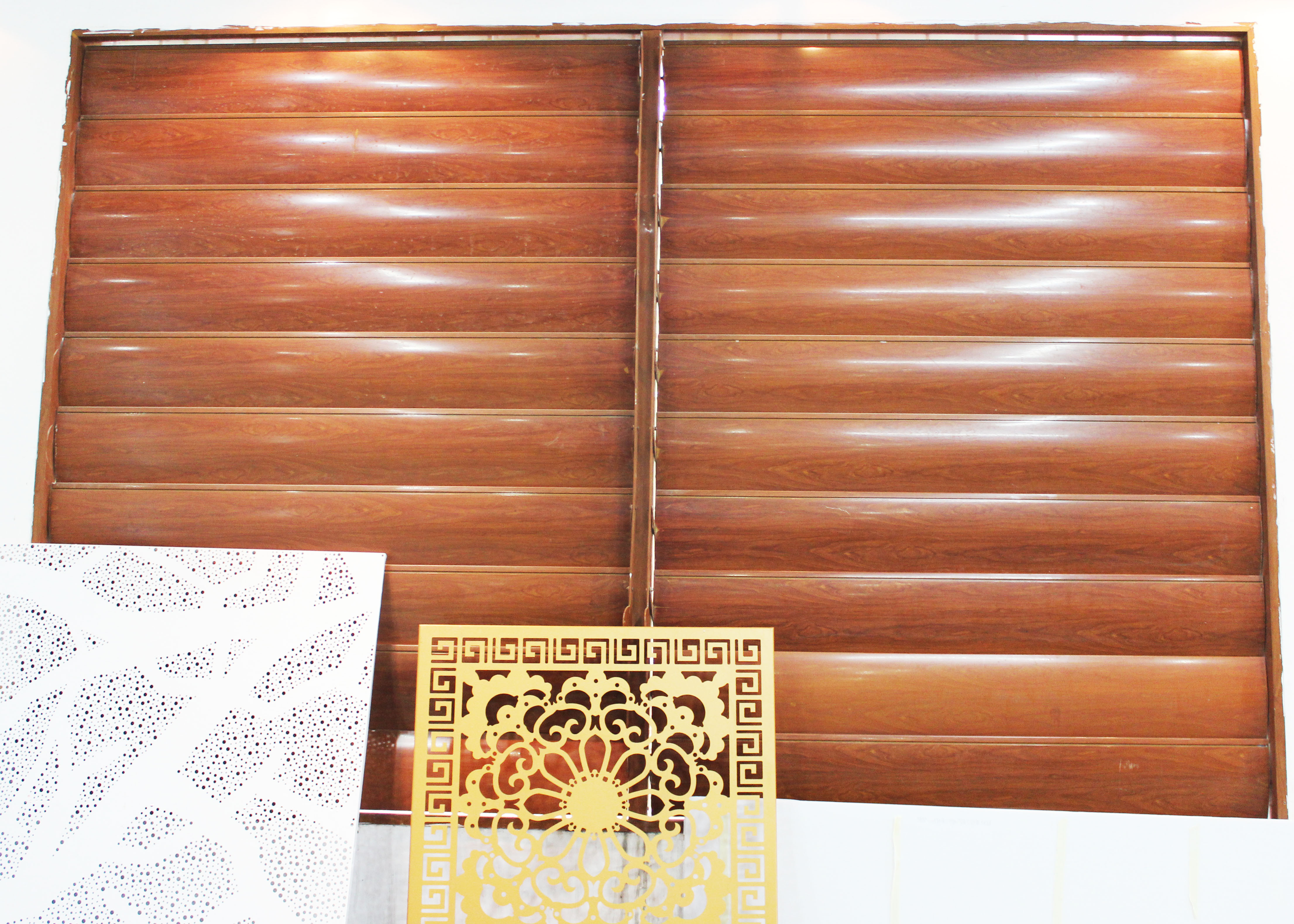 Строя профиль фасада алюминиевый ослепляет систему тени Солнца покрытия PVDF декоративную внешнюю алюминиевую для стены