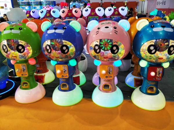 Amusement Coin Operated Prize Out Gifts Toys Gashapon Capsule Balls Game Machine For Kids