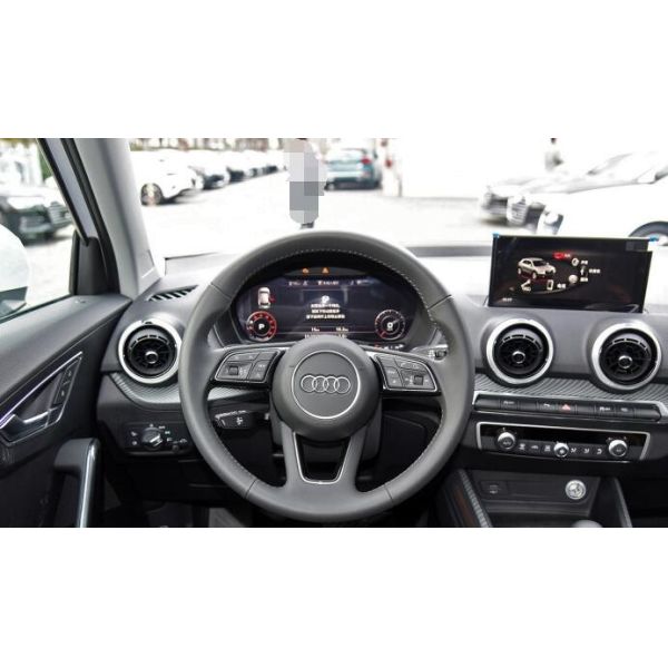 5 Door 5 Seat Audi Q2L 2022 35TFSI  Gasoline Color White Elegant Edition