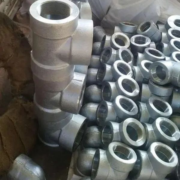 Forged Socket Welding Special Tee Φ21.3-114.3 Can Be Customized