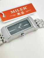 La mode argentée en acier inoxydable ceinture montre imperméable Hommes et femmes montres