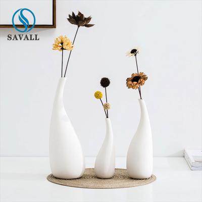 White Single Stem Savall Bone China Ceramic Vase For Dried Flowers