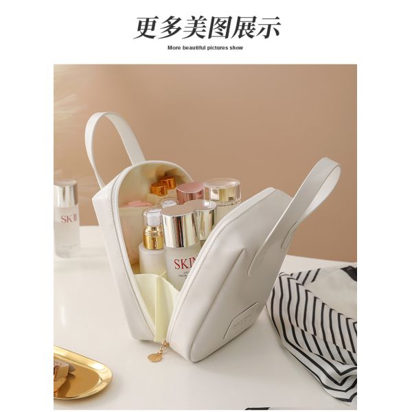 MAKEUP BAG 2023 Новый портативный большой вместимости водонепроницаемый путешественный портативный туалетные принадлежности и складские сумки для ухода за кожей