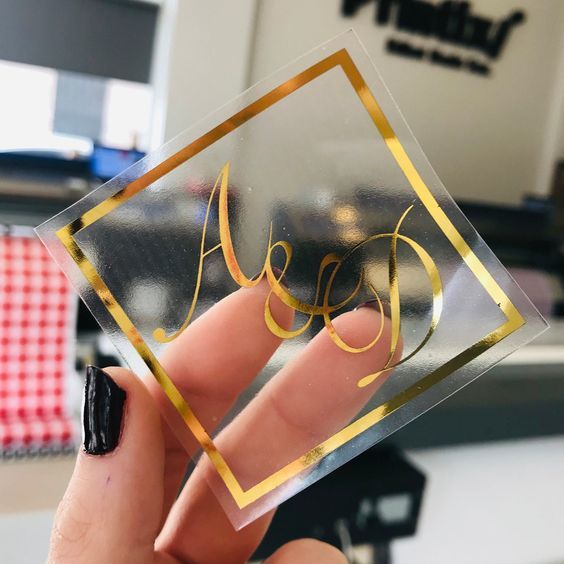 Custom UV Printed Clear Gloss Vinyl Adhesive Sticker Glossy Finish for Cosmetics Perfume Soap Shampoo with Custom Logo