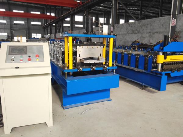 Máquina de moldagem de rolos de costura em pé rápido de 15 m/min Max 7.5m*1.2m*1.5m Para moldagem de painéis de telhado