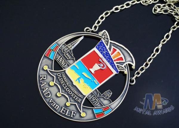Two Tone Plating Die Struck Medals , 3D Design Happy Birthday Medals For Kids