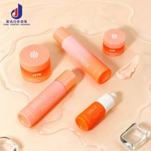 Custom Color Skincare Packaging Cosmetic Bottle and Jar Set Body Lotion Face
