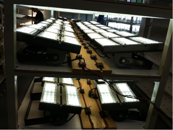 Cool White 10W 20w Oval LED Surface Mount Light For Ceiling Lighting IP65 Rating