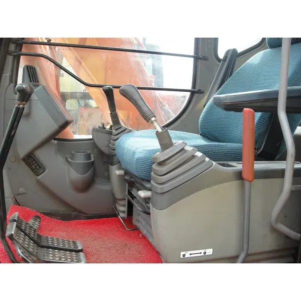 Excavatrice utilisée Hitachi Ex120-6 Excavatrice utilisée Crawler Excavatrice japonaise d'occasion