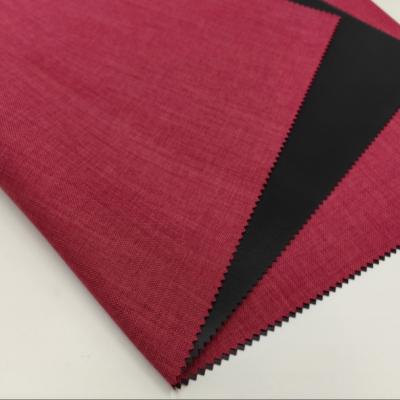 Tissu cationique rouge 600D de 150 cm dans des couleurs variées pour textile domestique
