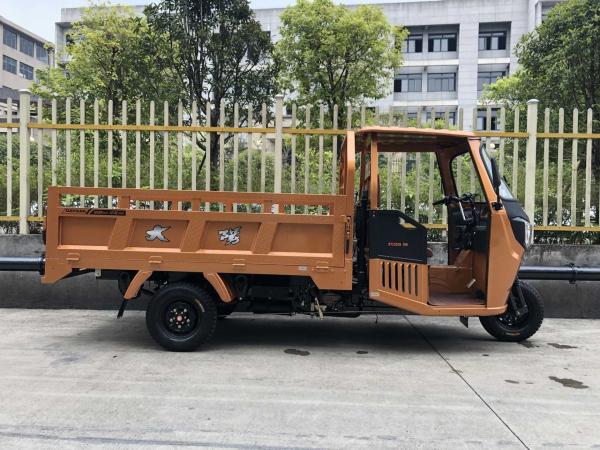Velocidade 200cc Ghana Cargo Triciclo Carregamento de gasolina Rickshaw com freio traseiro hidráulico