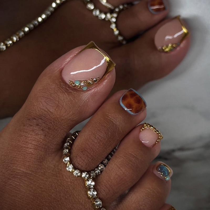 FDA Rhinestones On Toe Nails Bling Bling Toe Nails Leopard Design