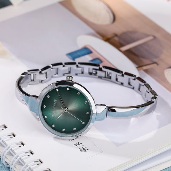 Thin Bracelet Decorated 28mm Small Dial Watch 30M Water Resistant