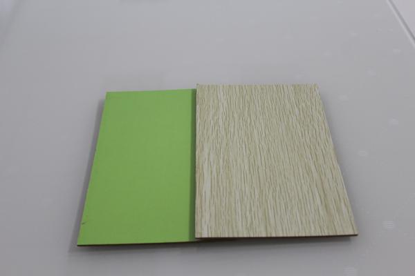 Custom Made Pine Veneered MDF Sheets / Office Table Water Resistant MDF Board