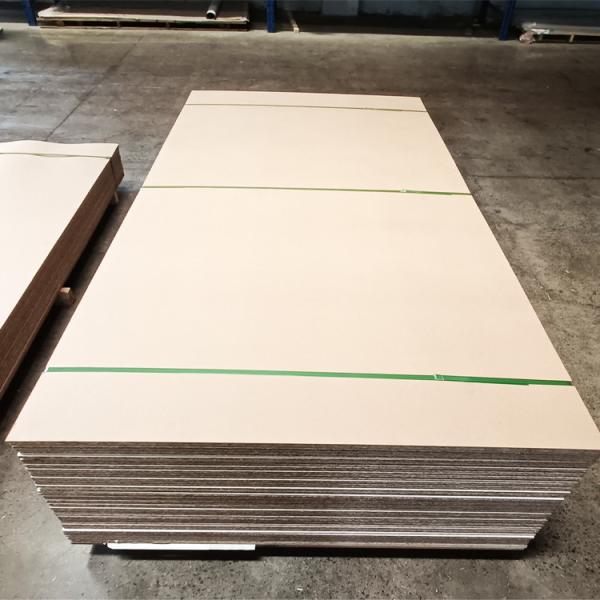 Plywood laminado de madera de álamo Pp