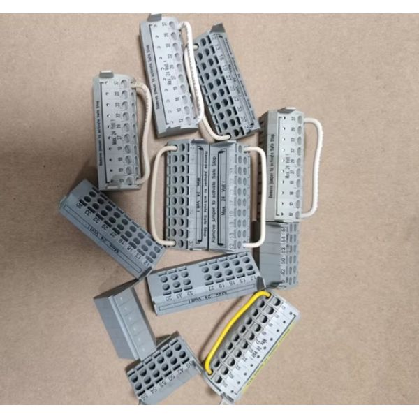 Original NEW and USED Screw Terminal Block for Danfoss VFD FC302 FC301 FC202 FC102 VLT2800 VLT2900 Mainboard Controller Card
