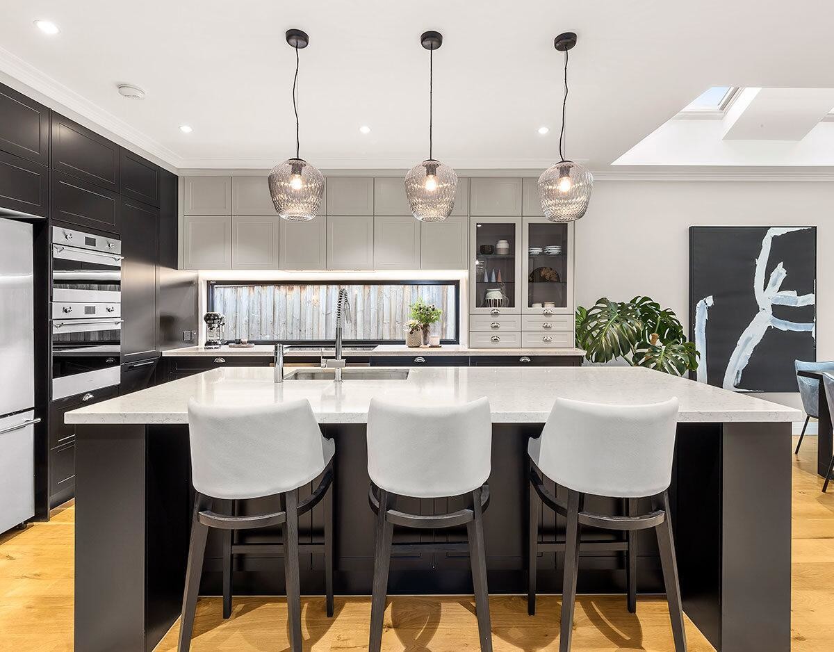 Melamine Board Carcase Popular Kitchen Cabinets for High End Villa Apartment Renovation