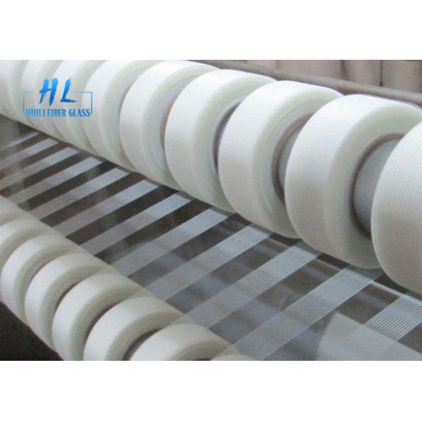 color blanco de la cinta auta-adhesivo de la fibra de vidrio de 60g 3*3m m para reparar las grietas de la pared