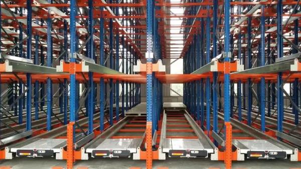 Q235B Steel Radio Shuttle Warehouse Racking Heavy Duty Shelving Multi Level Type