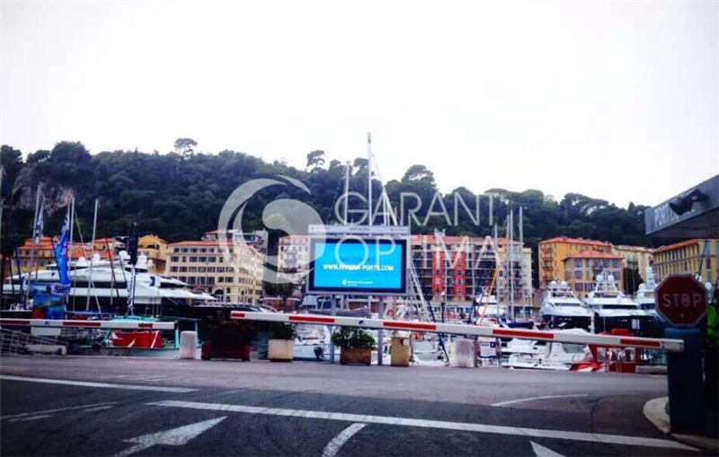 Outdoor high gray full color 500x500mm die casting aluminum P4.81 SMD led video wall display screen for rent