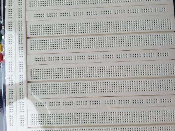 ROHS White Solderless Circuit Board , Electronic Prototype Board Spring Clip