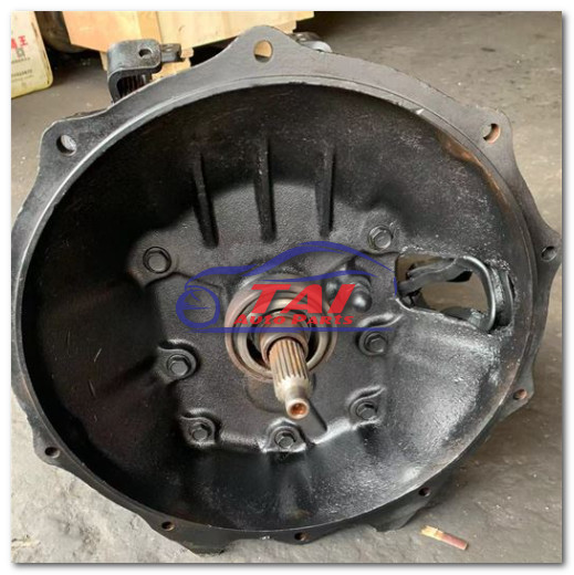 Первоначальное W04D использовало коробку передач 33121-2040 33111-2065 для тележки Hino 300