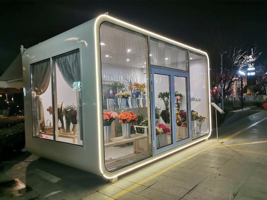 Factory Shipped Movable Modular Prefab Tiny Office Outdoor Office Pod Prefabricated Apple Cabin Office Pods