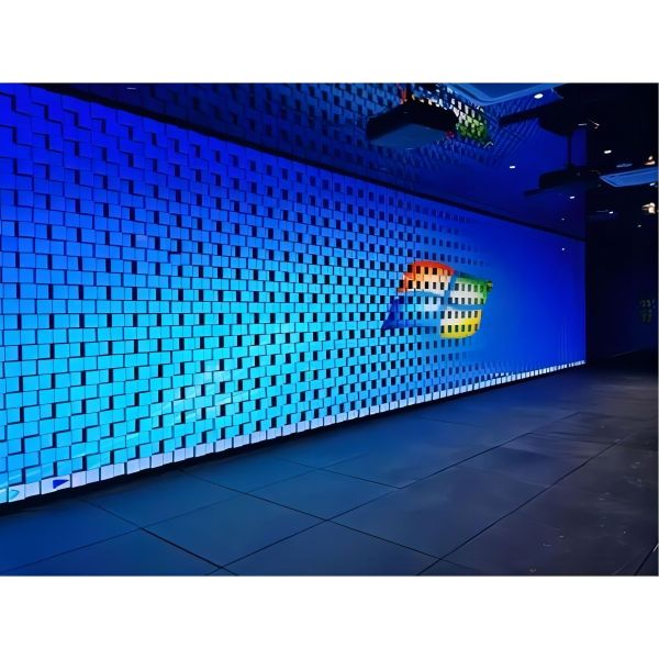 Наружная плоская изогнутая светодиодная видеостенка 2K 4K P2.6 P2.9 Использование сценических мероприятий / рекламы