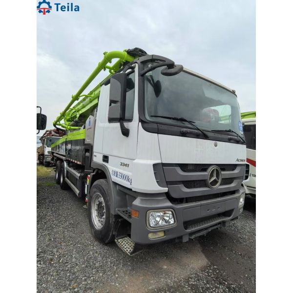 2015 Zoomlion Renova 49m Camión montado Concreto bomba Camión totalmente hidráulico