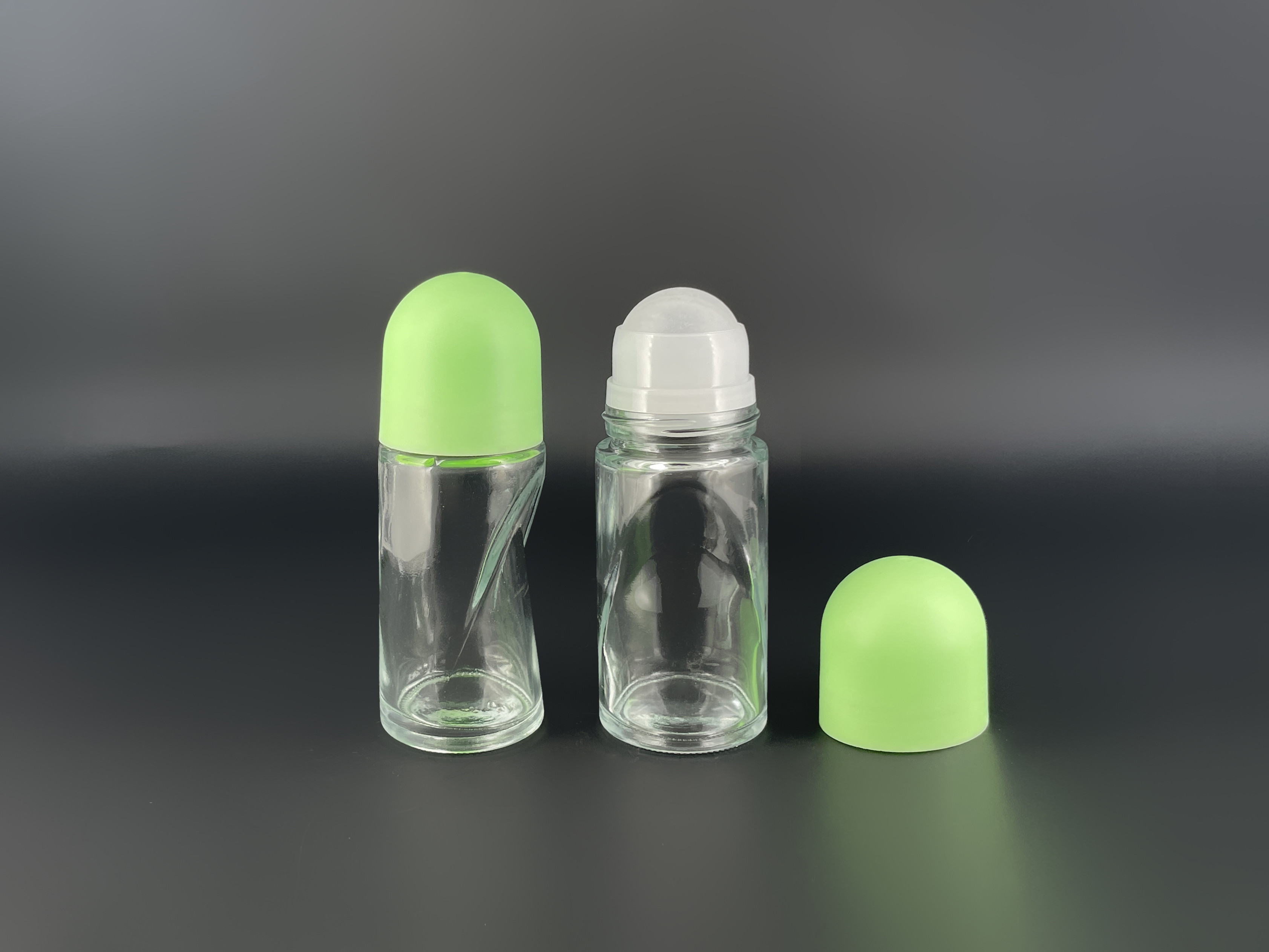 крен 50ml PP пластиковый стеклянный на дезодоранте разливает подгонянный цвет по бутылкам